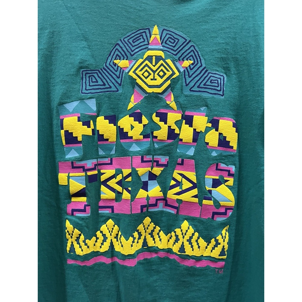 Fiesta Texas Vintage 1990s Men's Large Blue T-Shirt Theme Park Tee